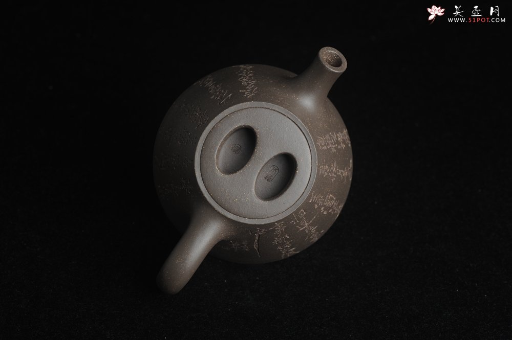 紫砂壶图片：美壶特惠 精致青段牛盖霸王石瓢 古今多少事都付笑谈中 - 宜兴紫砂壶网