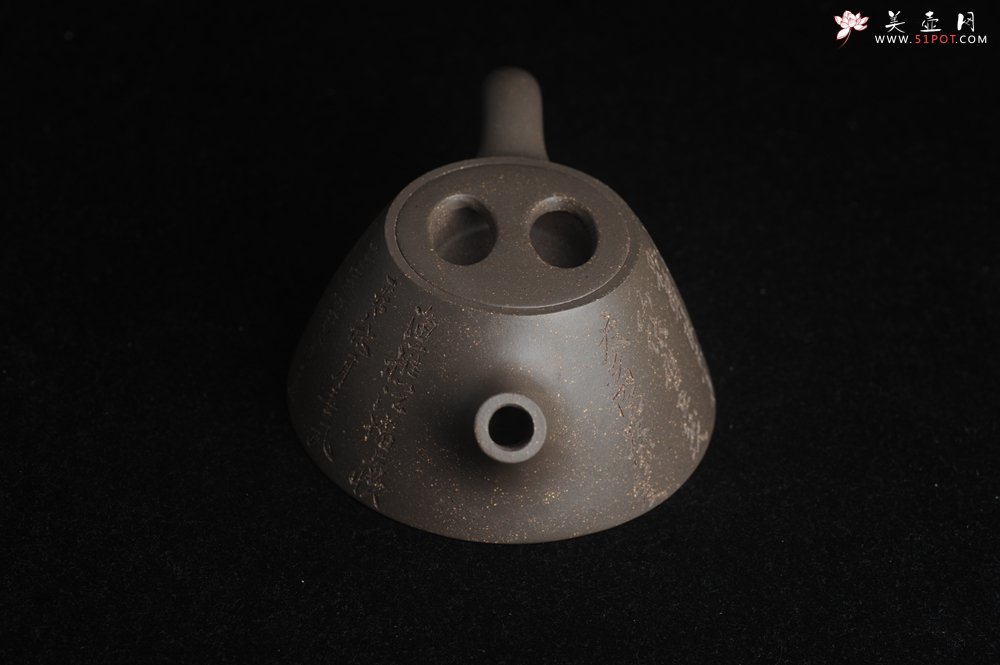 紫砂壶图片：美壶特惠 精致青段牛盖霸王石瓢 古今多少事都付笑谈中 - 宜兴紫砂壶网