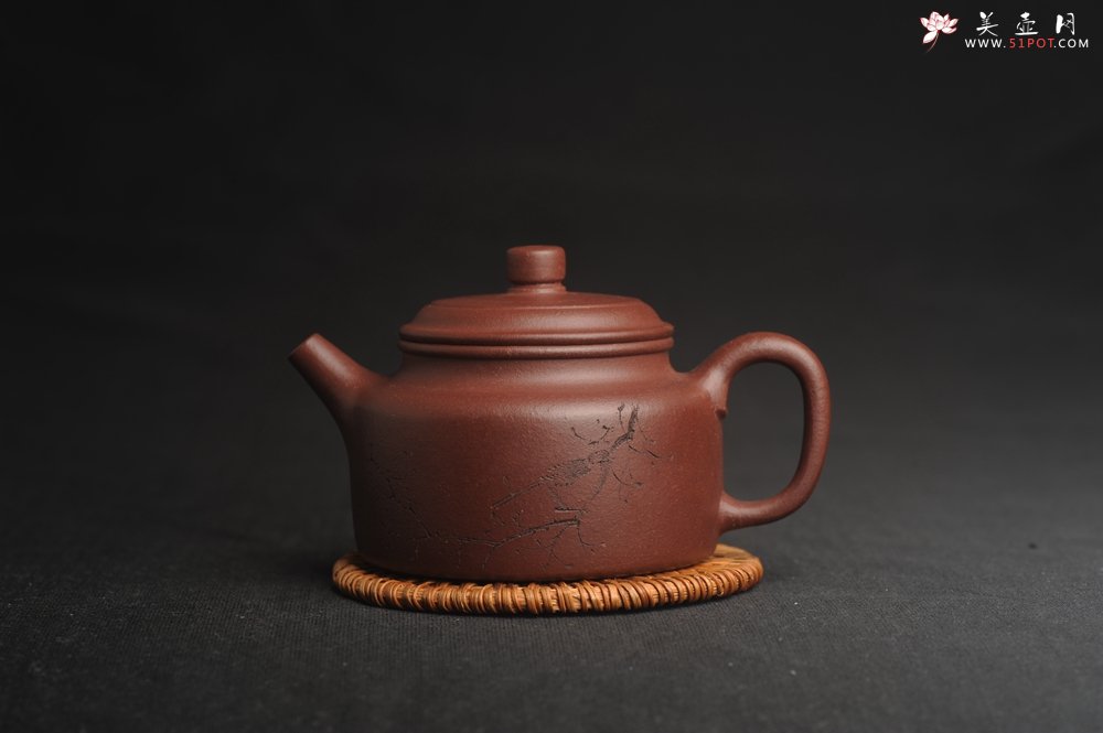 紫砂壶图片：,美壶特惠 优质紫泥精致枯枝鸟德中壶 矿物质丰富 茶人醉爱 - 宜兴紫砂壶网