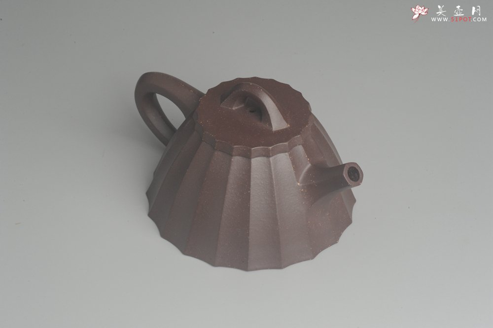 紫砂壶图片：美壶特惠 精致紫泥筋囊霸王石瓢 实用 - 宜兴紫砂壶网