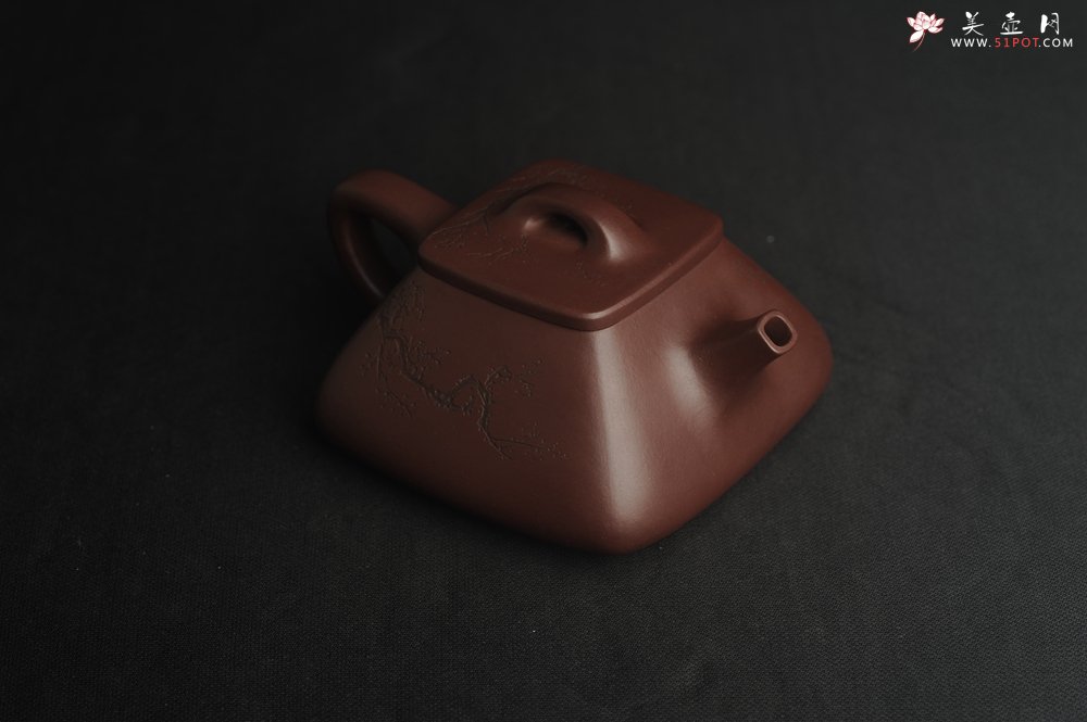 紫砂壶图片：美壶特惠 精致全手工混方石瓢 装饰梅花特文气 - 宜兴紫砂壶网