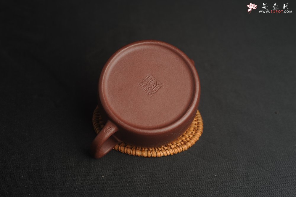 紫砂壶图片：,美壶特惠 优质紫泥精致枯枝鸟德中壶 矿物质丰富 茶人醉爱 - 宜兴紫砂壶网