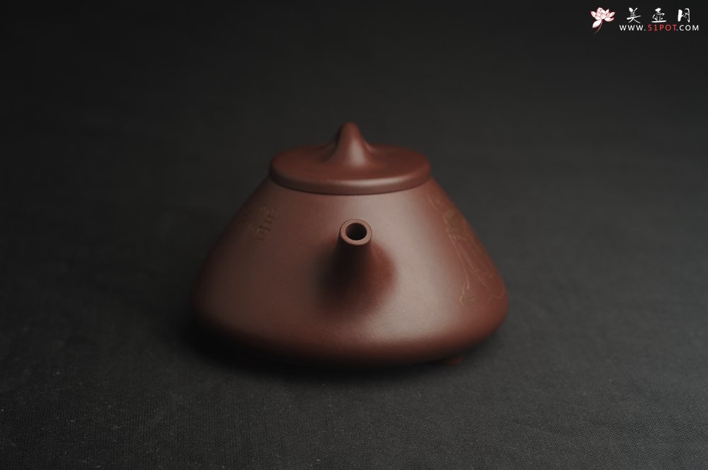 紫砂壶图片：油润底曹青 全手工特好子冶石瓢 装饰人物 特文气 - 宜兴紫砂壶网