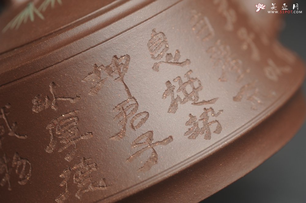 紫砂壶图片：美壶特惠 优质紫泥松竹梅紫砂茶壶 厚德载物 茶人醉爱 - 宜兴紫砂壶网