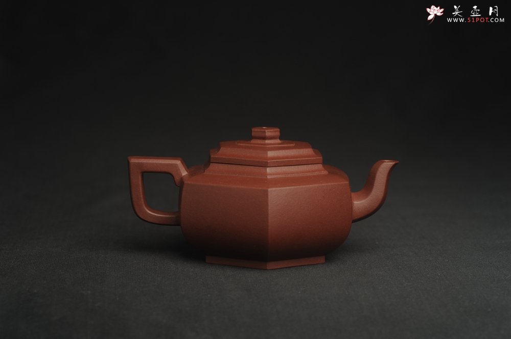 紫砂壶图片：美壶特惠 泥料超好 原矿紫红泥精致全手工六方雪华壶 - 宜兴紫砂壶网