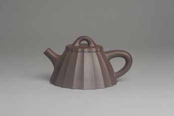 紫砂壶图片：美壶特惠 精致紫泥筋囊霸王石瓢 实用 - 宜兴紫砂壶网