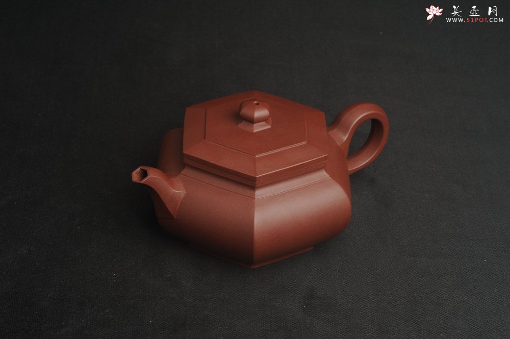 紫砂壶图片：美壶特惠 全手工优质紫红泥精致大彬六方 特文气 - 宜兴紫砂壶网