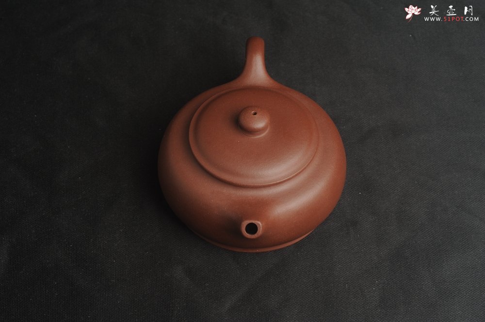 紫砂壶图片：美壶特惠 精致涌泉壶 茶人醉爱 - 宜兴紫砂壶网