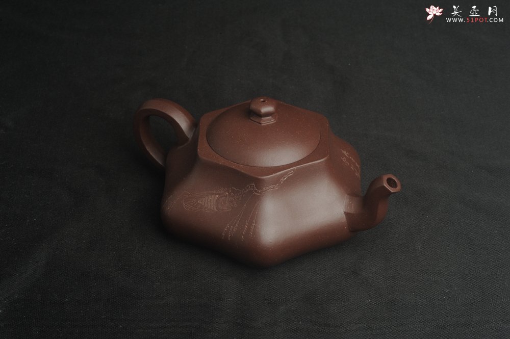 紫砂壶图片：美壶特惠 精致老紫泥六方福缘壶 茶人醉爱 - 宜兴紫砂壶网