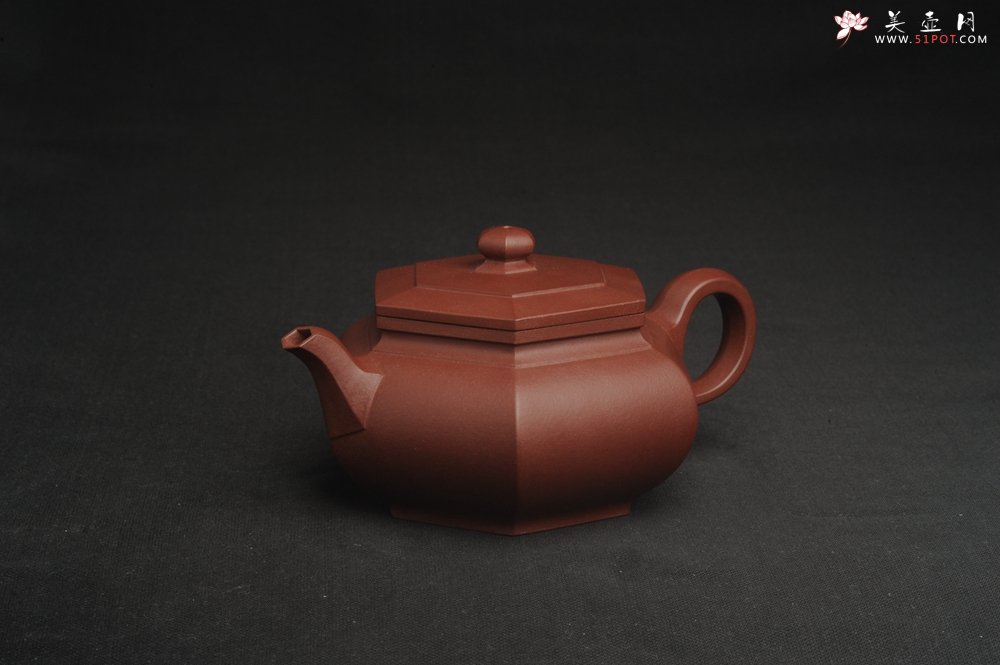 紫砂壶图片：美壶特惠 全手工优质紫红泥精致大彬六方 特文气 - 宜兴紫砂壶网