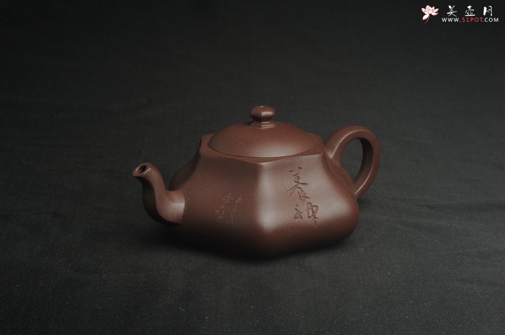 紫砂壶图片：美壶特惠 精致老紫泥六方福缘壶 茶人醉爱 - 宜兴紫砂壶网