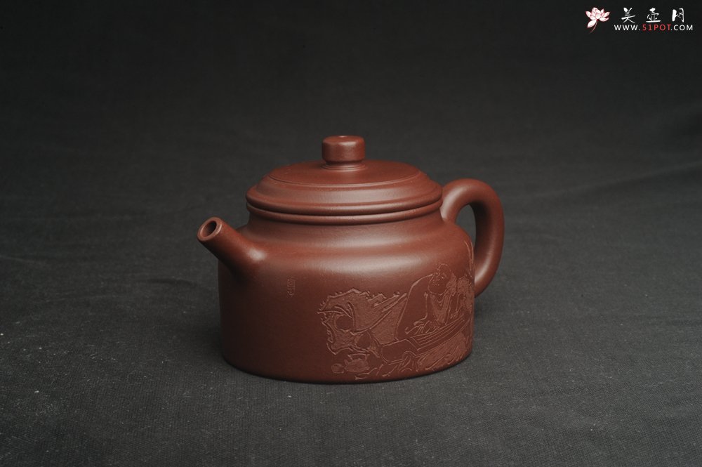 紫砂壶图片：油润黄龙山4号深井红皮龙 全手工德中壶 做工特好 装饰抚琴图 特文气 - 宜兴紫砂壶网