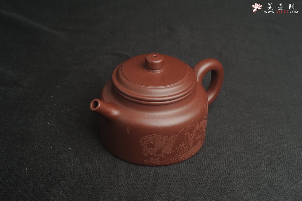 紫砂壶图片：油润黄龙山4号深井红皮龙 全手工德中壶 做工特好 装饰抚琴图 特文气 - 宜兴紫砂壶网
