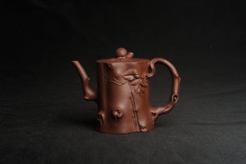 紫砂壶图片：潜力股赵老师 全手工秀雅葡萄桩 肌理贴叶自然生动 - 宜兴紫砂壶网