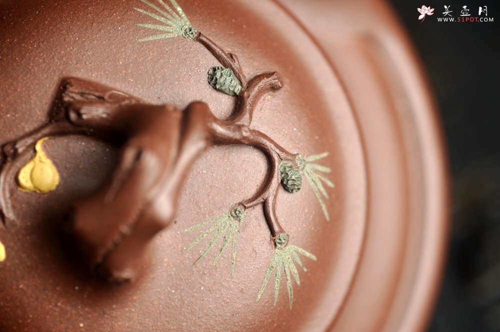 紫砂壶图片：美壶特惠 超精致紫泥松竹梅 竹鼓壶 - 宜兴紫砂壶网