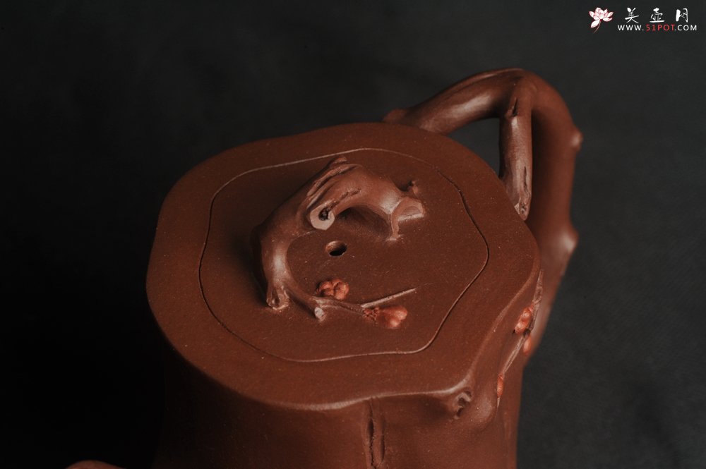 紫砂壶图片：潜力股赵老师 全手工秀雅梅桩 肌理自然生动 - 宜兴紫砂壶网