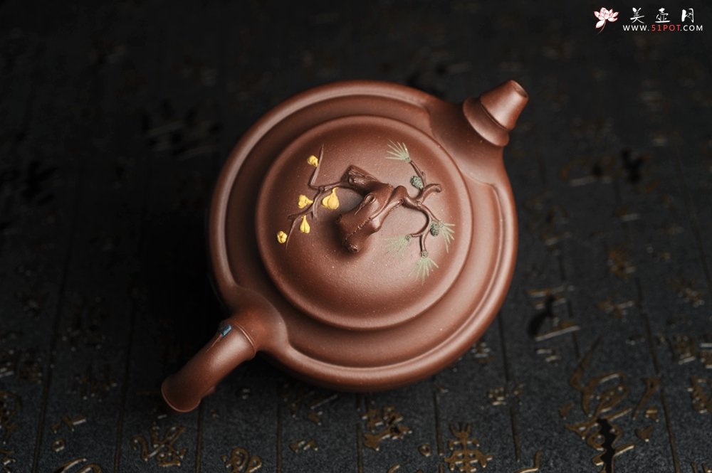紫砂壶图片：美壶特惠 超精致紫泥松竹梅 竹鼓壶 - 宜兴紫砂壶网
