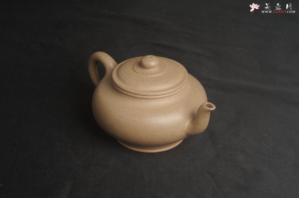 紫砂壶图片：特好高温本山老段泥 全手工高虚扁紫砂茶壶 - 宜兴紫砂壶网