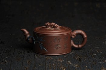 紫砂壶图片：美壶特惠 精致松竹梅岁寒三友竹段壶 茶人醉爱 - 宜兴紫砂壶网