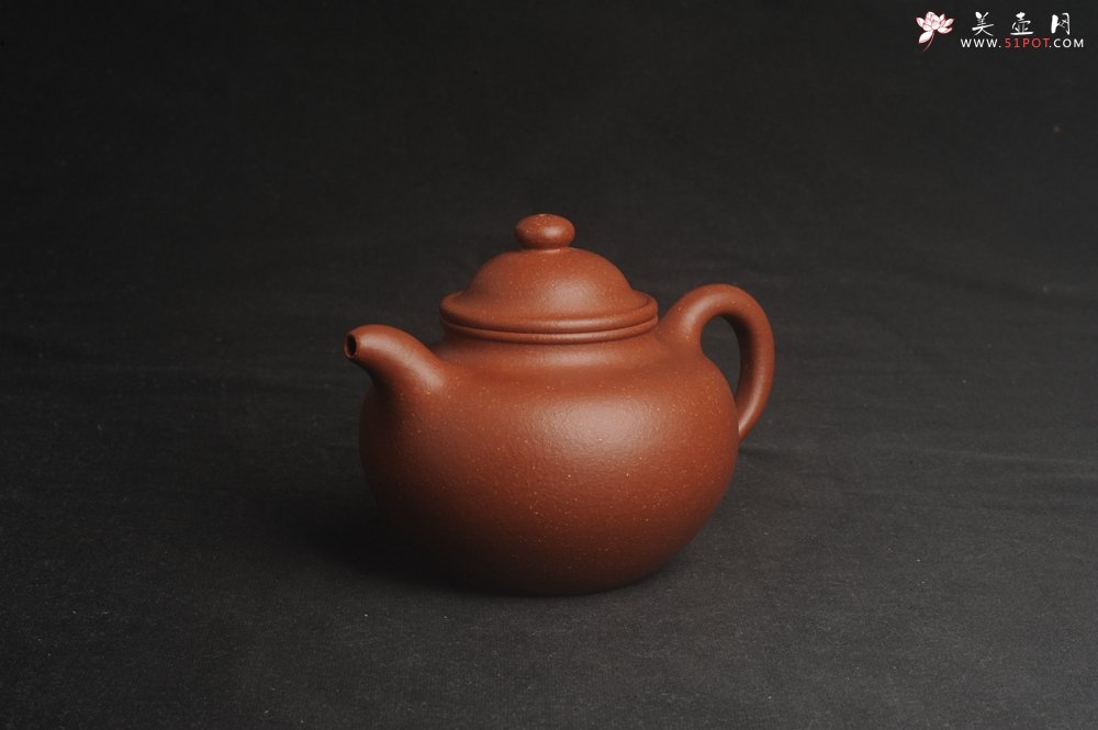 紫砂壶图片：美壶特惠 精致红降坡泥莲子壶 - 宜兴紫砂壶网
