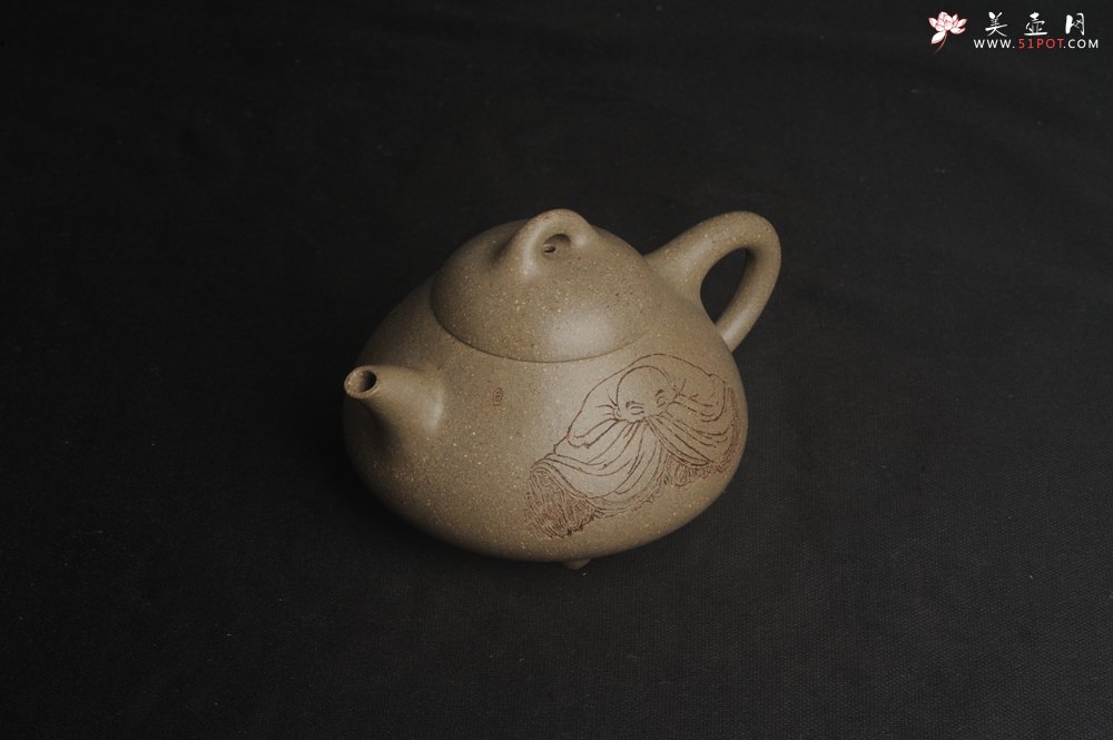 紫砂壶图片：美壶特惠 美壶网特供限量极品高温四号井老青段 精工乳瓢茶壶 装饰人物图 特文气 - 宜兴紫砂壶网