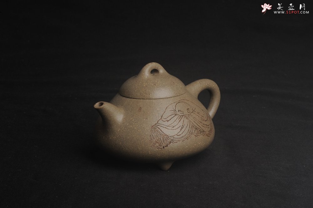 紫砂壶图片：美壶特惠 美壶网特供限量极品高温四号井老青段 精工乳瓢茶壶 装饰人物图 特文气 - 宜兴紫砂壶网