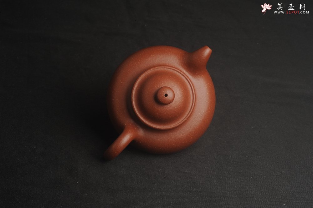 紫砂壶图片：美壶特惠 精致红降坡泥莲子壶 - 宜兴紫砂壶网