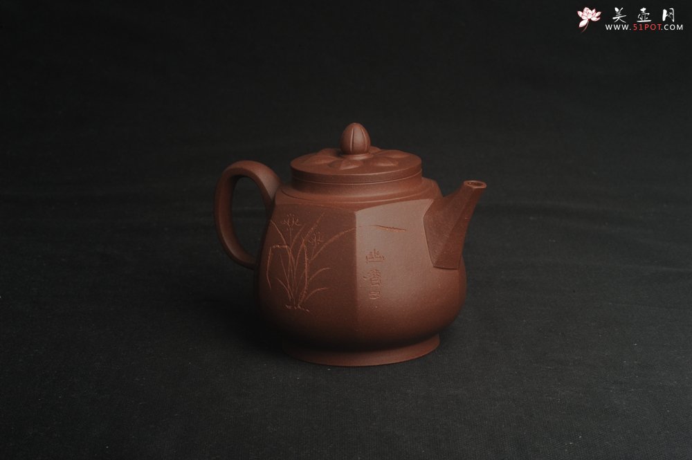 紫砂壶图片：美壶特惠 优质紫泥精工六方华樽壶 - 宜兴紫砂壶网