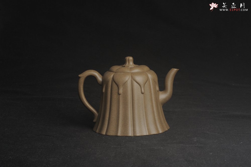 紫砂壶图片：美壶特惠 精致青段滴水之恩壶 - 宜兴紫砂壶网