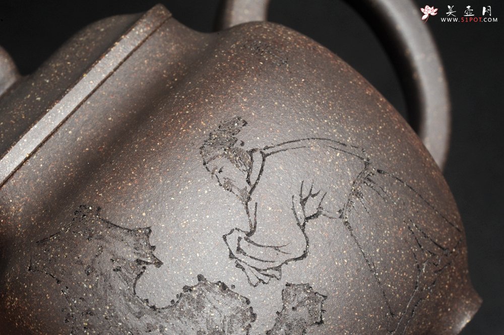 紫砂壶图片：实力派张海艳 全手工油润老青灰段泥重器鸣远四方 气势磅礴 用心之作 装饰拜石图特文气 - 宜兴紫砂壶网