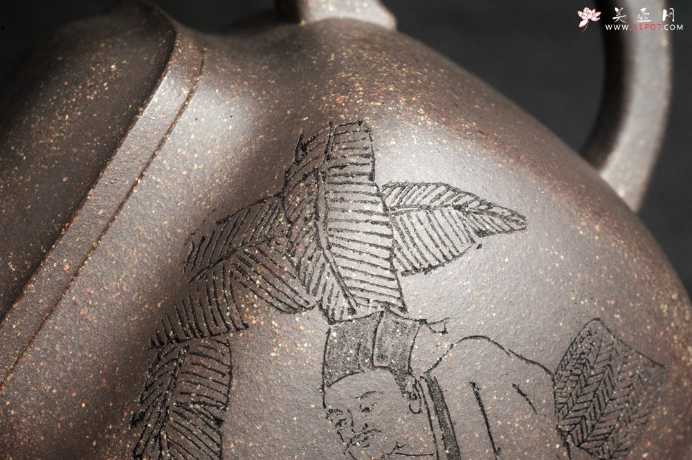 紫砂壶图片：实力派张海艳 全手工油润老青灰段泥重器鸣远四方 气势磅礴 用心之作 装饰人物特文气 - 宜兴紫砂壶网