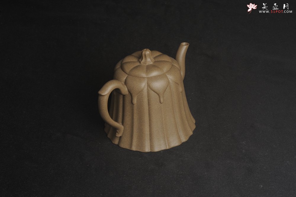 紫砂壶图片：美壶特惠 精致青段滴水之恩壶 - 宜兴紫砂壶网