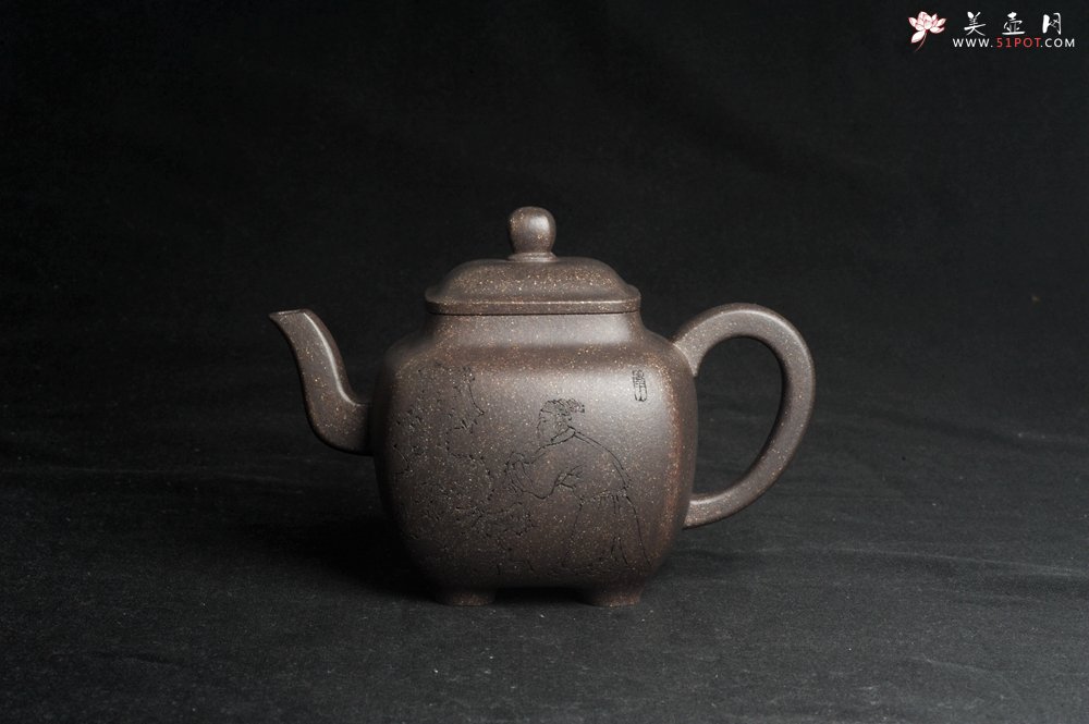 紫砂壶图片：实力派张海艳 全手工油润老青灰段泥重器鸣远四方 气势磅礴 用心之作 装饰拜石图特文气 - 宜兴紫砂壶网