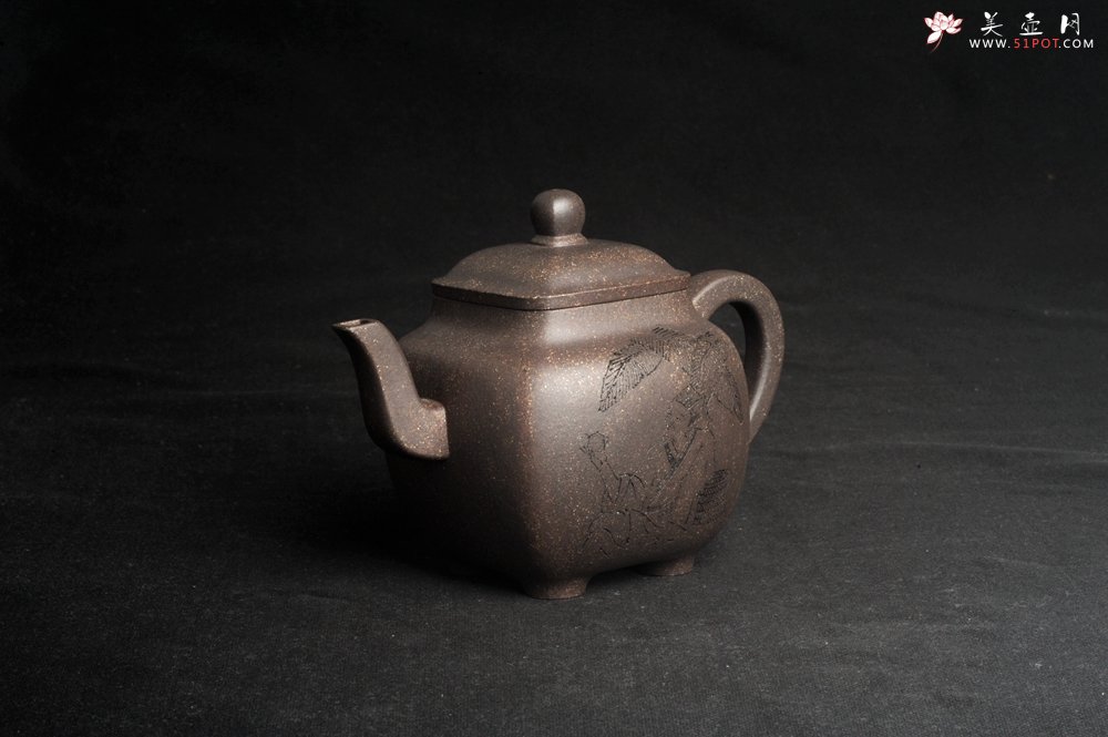 紫砂壶图片：实力派张海艳 全手工油润老青灰段泥重器鸣远四方 气势磅礴 用心之作 装饰人物特文气 - 宜兴紫砂壶网