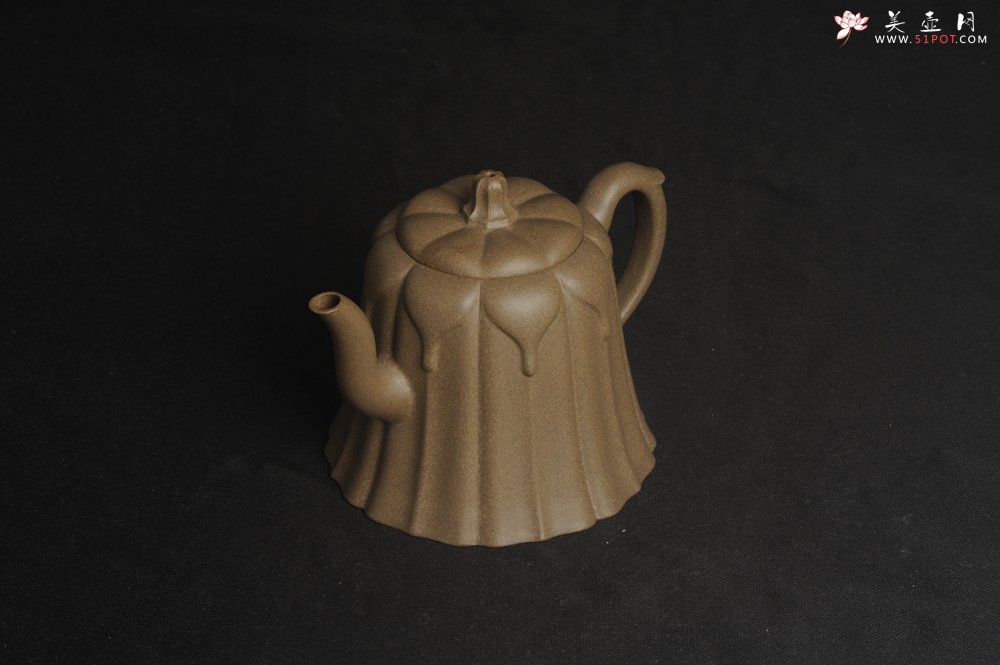 紫砂壶图片：美壶特惠 精致青段滴水之恩壶 - 宜兴紫砂壶网