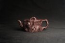 紫砂壶图片：潜力股唐老师 全手工精致紫泥桩壶 肌理丰富生动 期待与您结缘 - 宜兴紫砂壶网