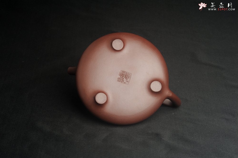 紫砂壶图片：潜力股周小培 特好全手工底槽清子冶石瓢 何如玉川翁 松风煮秋水 - 宜兴紫砂壶网