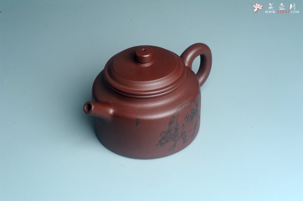紫砂壶图片：油润黄龙山4号深井红皮龙 全手工德中壶 做工特好 俯首甘为孺子牛 - 宜兴紫砂壶网