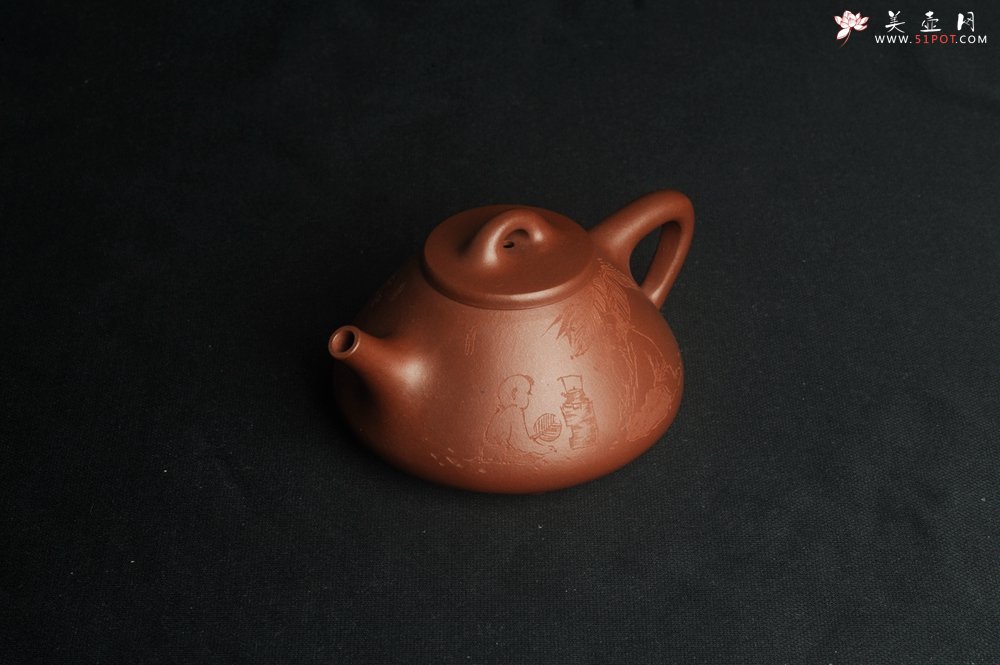 紫砂壶图片：特好底曹青 全手工品茗悟道小子冶石瓢 装饰特文气 期待与亲结缘 - 宜兴紫砂壶网