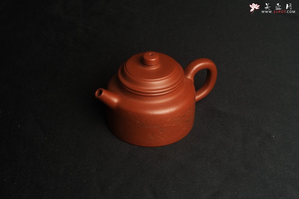 紫砂壶图片：油润老清水泥全手工小品德中壶 装饰虾图 茶亦醉人 特实用文气 - 宜兴紫砂壶网