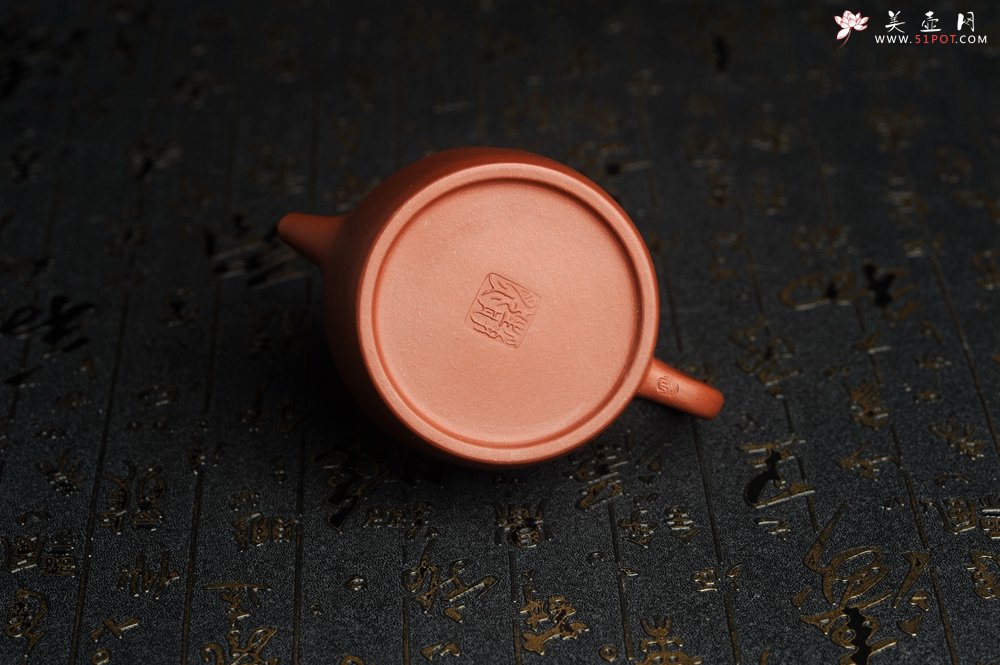 紫砂壶图片：美壶特惠 精致老清水泥高德中茶壶 茶人醉爱 - 宜兴紫砂壶网
