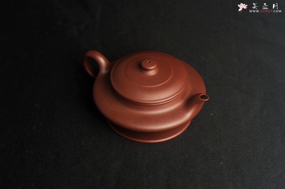 紫砂壶图片：美壶特惠 学学老师精工力作 四号井深井紫泥小虚扁茶壶 小品特难做 - 宜兴紫砂壶网