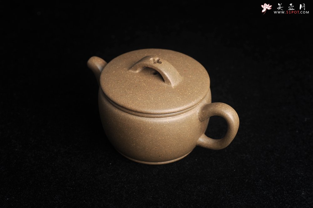 紫砂壶图片：,美壶特惠 精致青段汉瓦 茶人醉爱 - 宜兴紫砂壶网