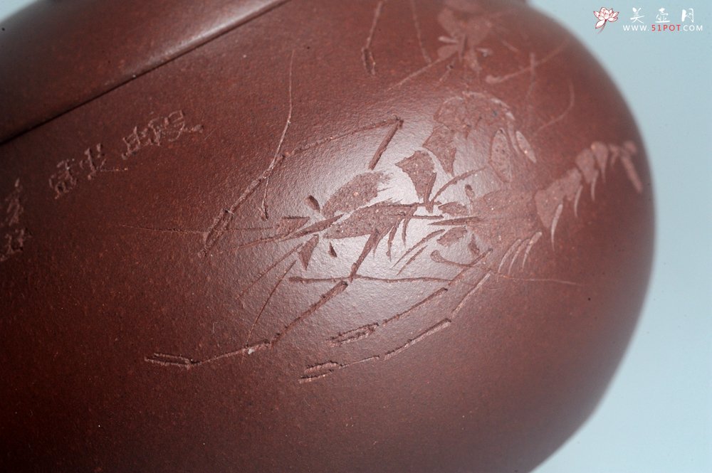 紫砂壶图片：油润底曹青 全手工文旦茶壶 上善若水 虾趣图 特文气 期待与亲结缘 - 宜兴紫砂壶网