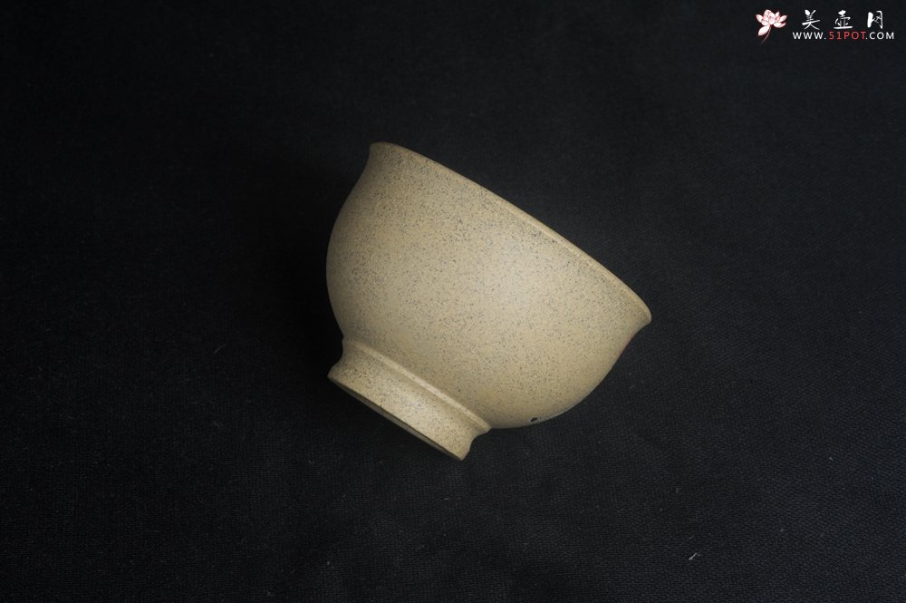 紫砂壶图片：美杯特惠 高温本山段泥 精致牛气哄哄主人杯 高性价比 - 宜兴紫砂壶网