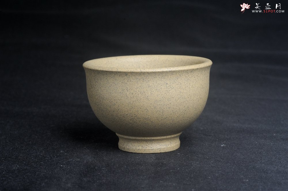 紫砂壶图片：美杯特惠 高温本山段泥 精致牛气哄哄主人杯 高性价比 - 宜兴紫砂壶网