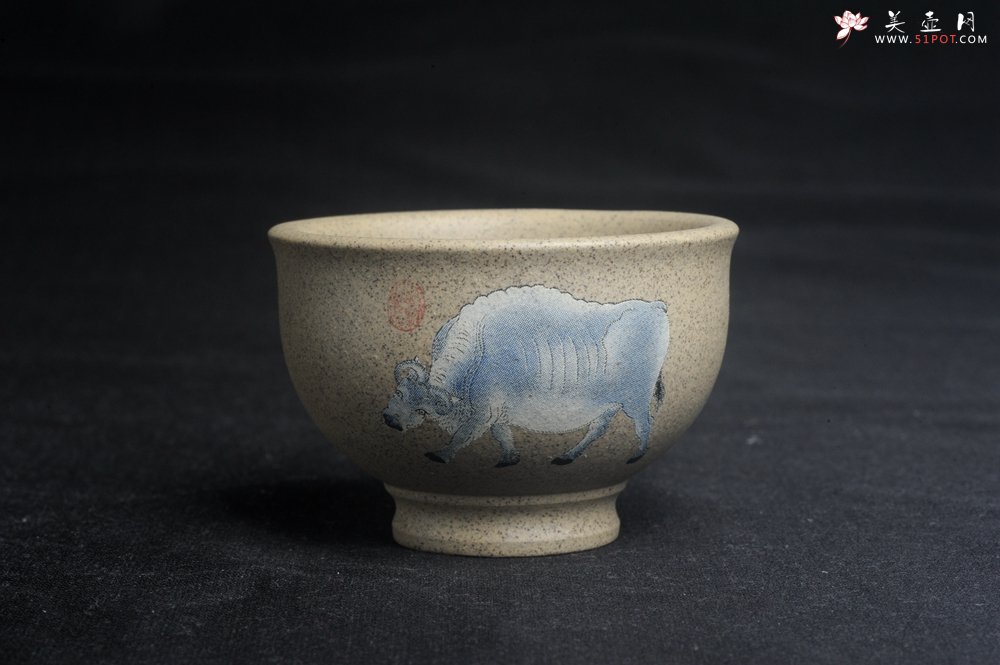 紫砂壶图片：美杯特惠 高温本山段泥 精致吉祥牛主人杯 高性价比 - 宜兴紫砂壶网