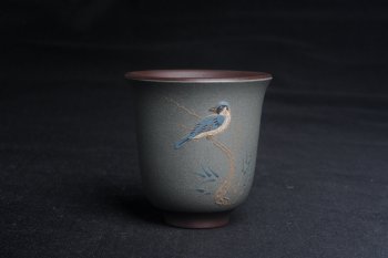 紫砂壶图片：美杯特惠 精致枯枝鸟文气主人杯 茶杯 茶人醉爱 - 宜兴紫砂壶网