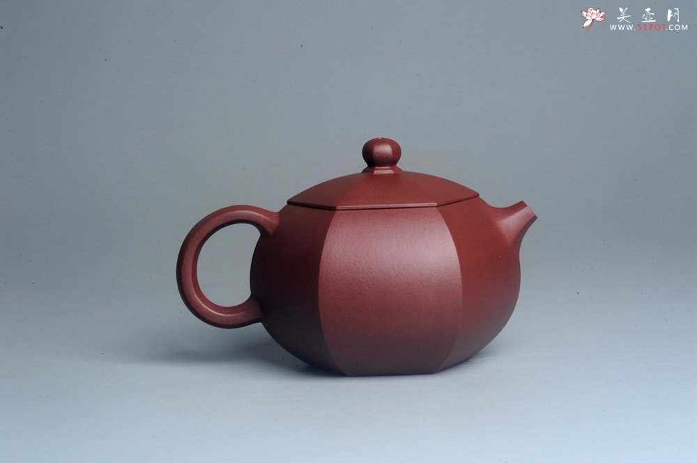 紫砂壶图片：美壶特惠 潜力股凌晨 全手工紫红泥六方西施壶 - 宜兴紫砂壶网