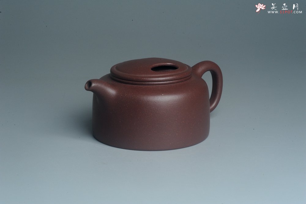 紫砂壶图片：美壶网紫砂壶特惠 精致紫泥手工牛盖井栏茶壶 茶具 - 宜兴紫砂壶网